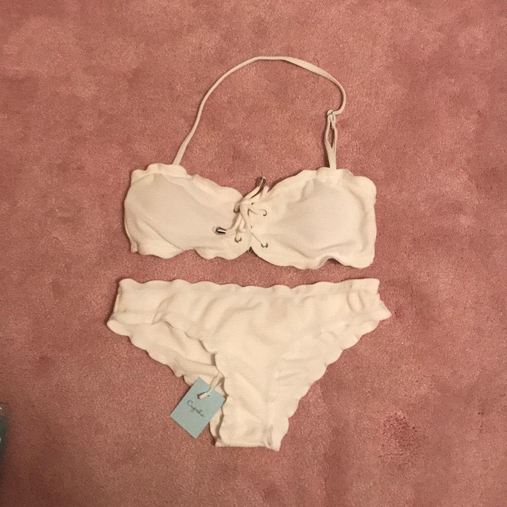 💟 White Bandeau Halter Bikini Set